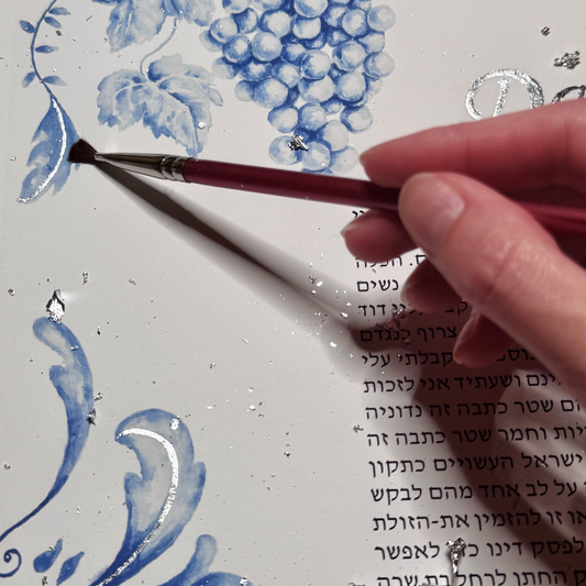 Porcelain Garden - Silver Leaf Artwork Detailing